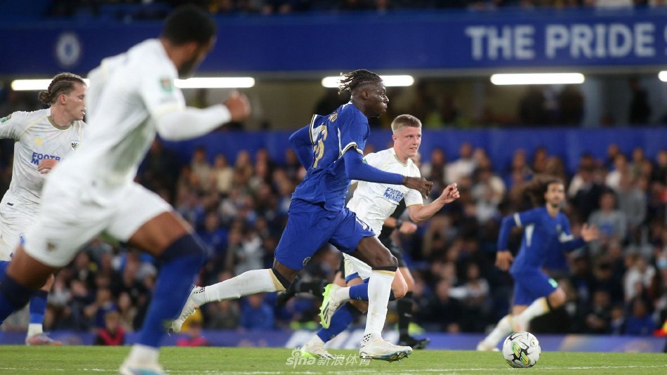 本地大学生 本地大学生