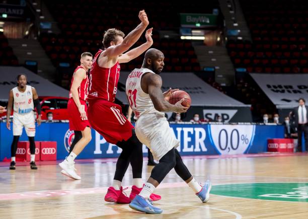 通过杰森 通过杰森