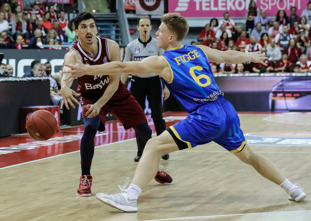 多样化和临 多样化和临